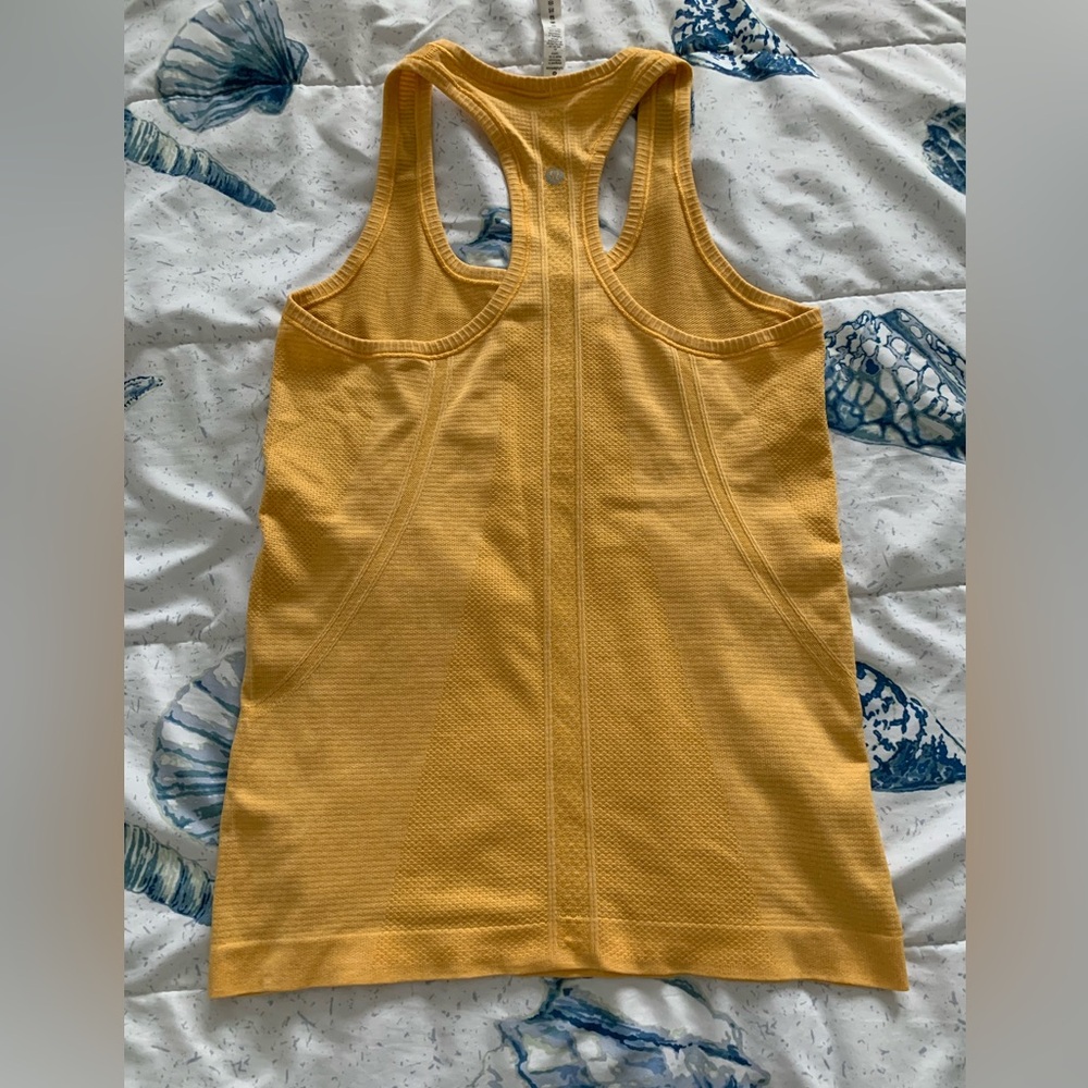 Lululemon Athletica Swiftly Tech Racerback tank Top size 6 - Picture 4 of 9